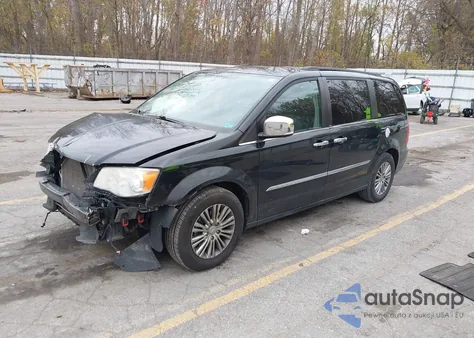 2013 Chrysler Town & Country Touring-L z USA, uszkodzony, nr VIN 2C4RC1CG0DR767260